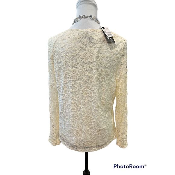 Long Sleeve Lace Top by Woman - Picture 3 of 6